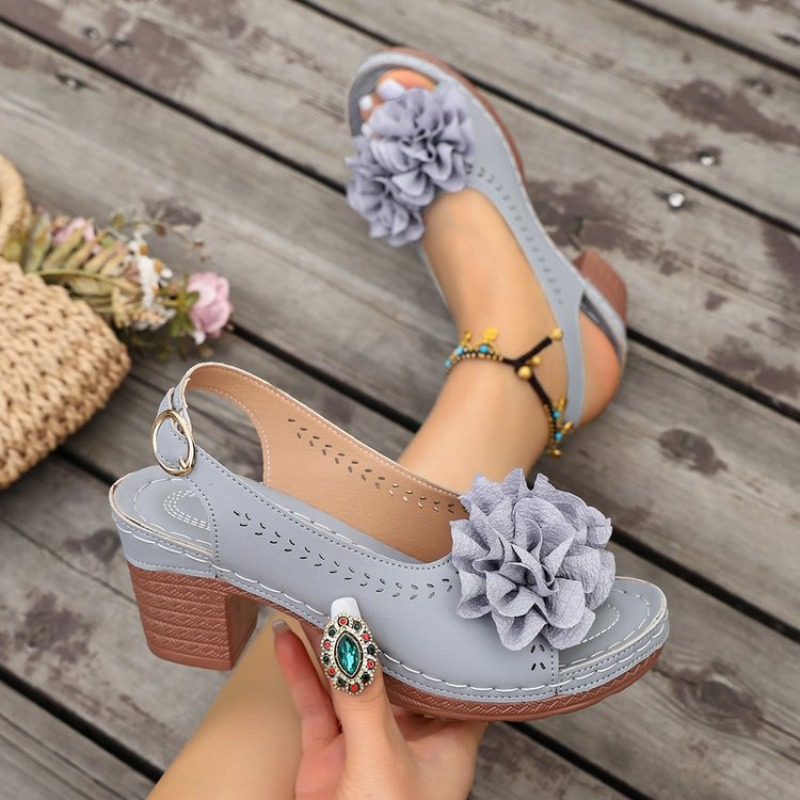 صنادل نسائية صيفية 2026 بتصميم - مراجعة Vintage And Modern Fashion وسعره